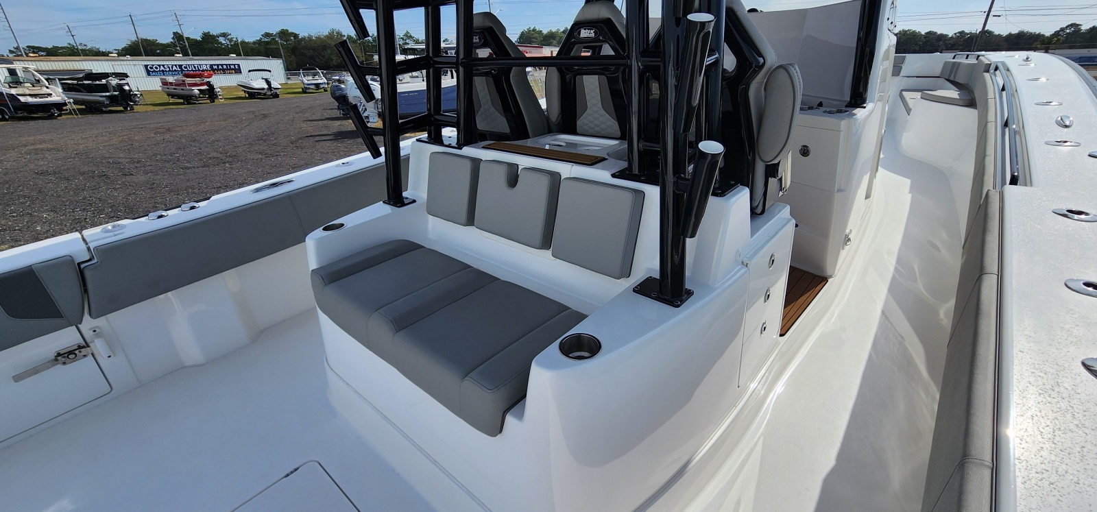 47' 2025 Cape Horn 47