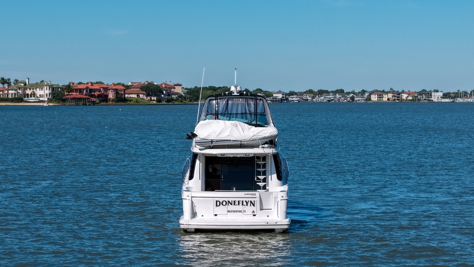 1999 Carver 530 Voyager