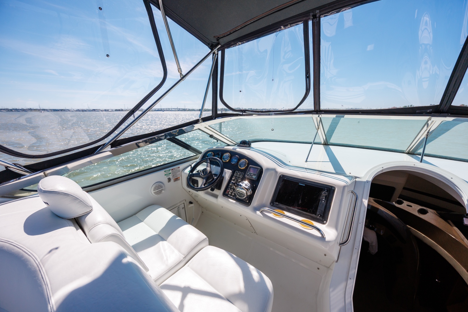 1999 Carver 530 Voyager