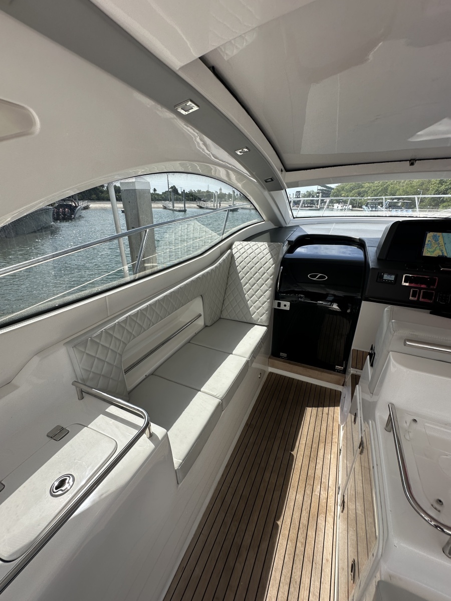 40ft Schaefer Yacht For Sale