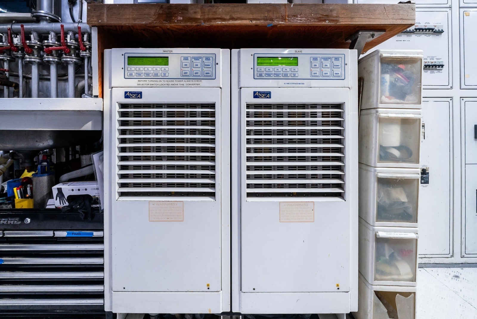 INCOGNITO 130ft Mangusta Yacht For Sale