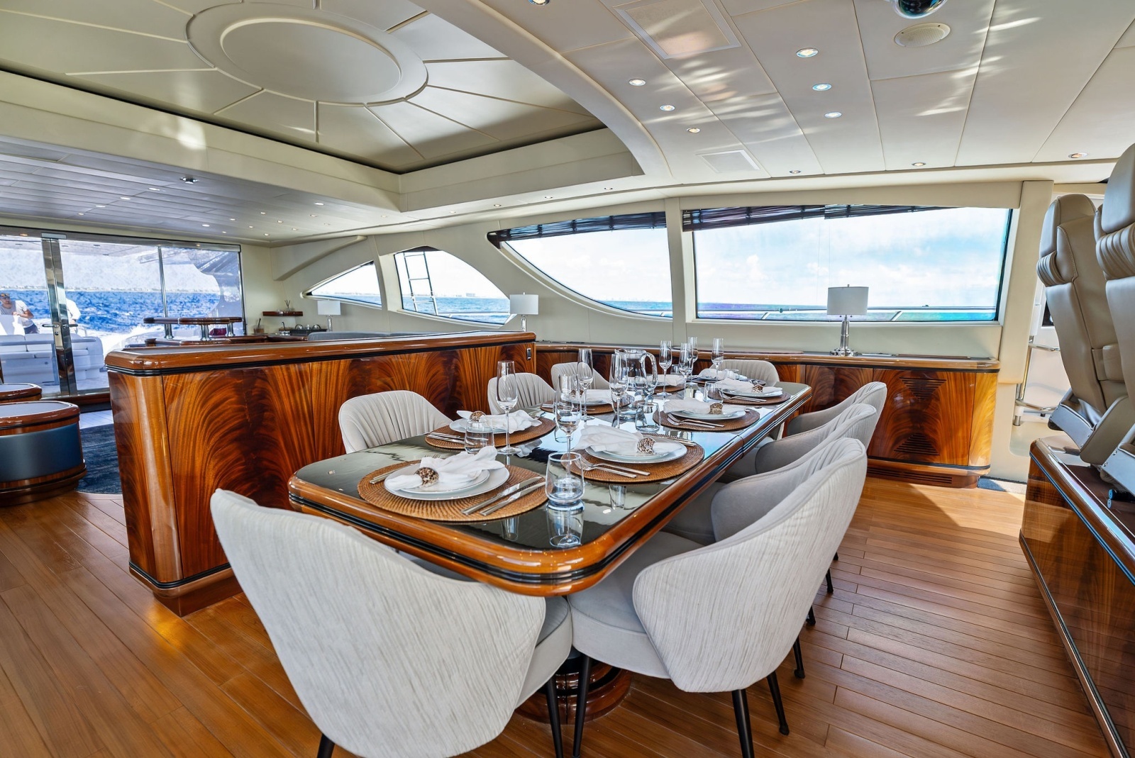 INCOGNITO 130ft Mangusta Yacht For Sale