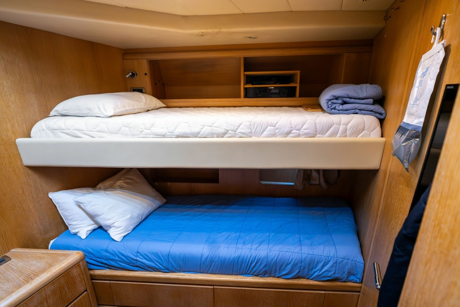 INCOGNITO 130ft Mangusta Yacht For Sale