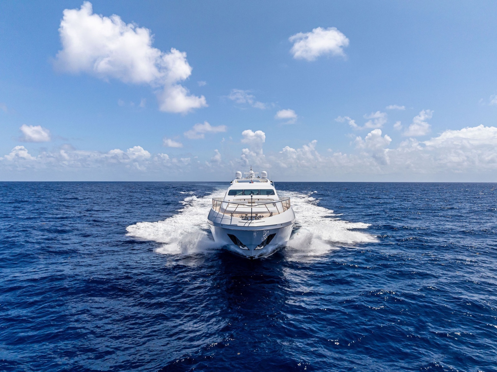 INCOGNITO 130ft Mangusta Yacht For Sale