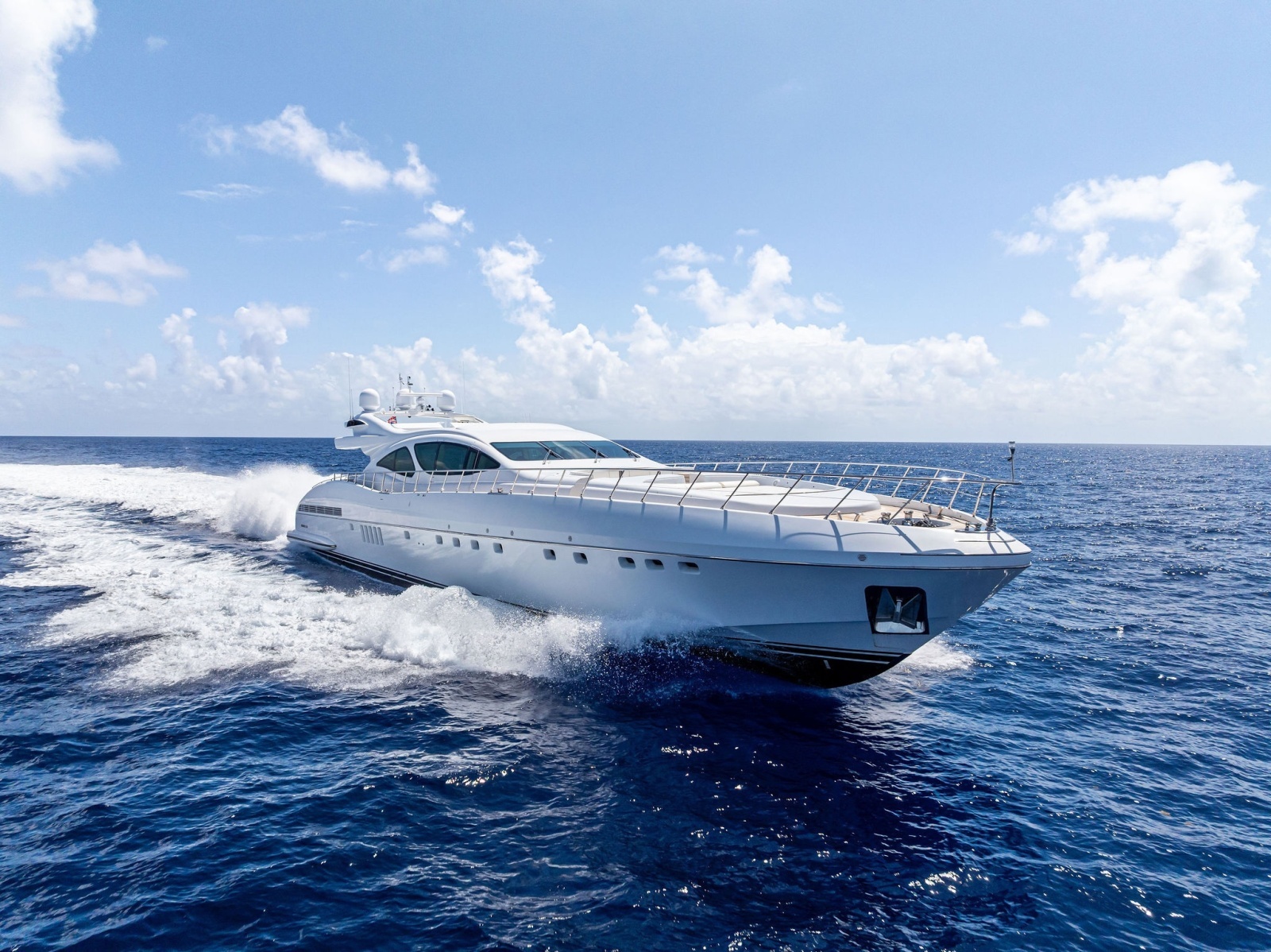 INCOGNITO 130ft Mangusta Yacht For Sale