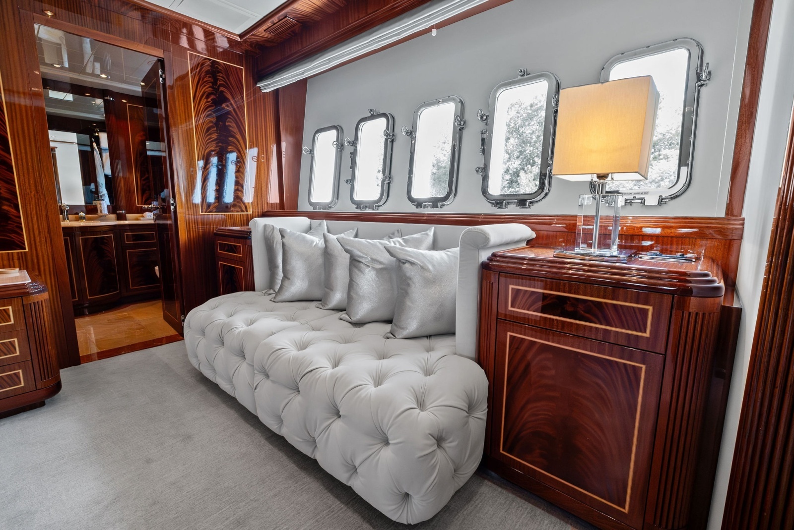 INCOGNITO 130ft Mangusta Yacht For Sale