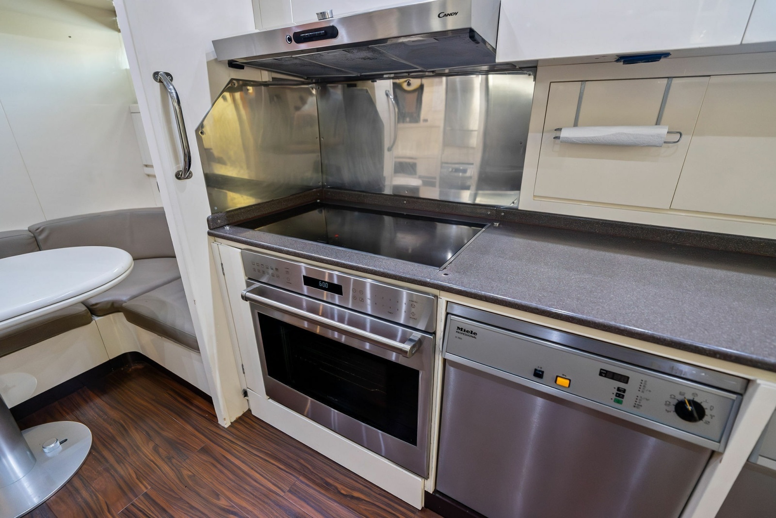 INCOGNITO 130ft Mangusta Yacht For Sale