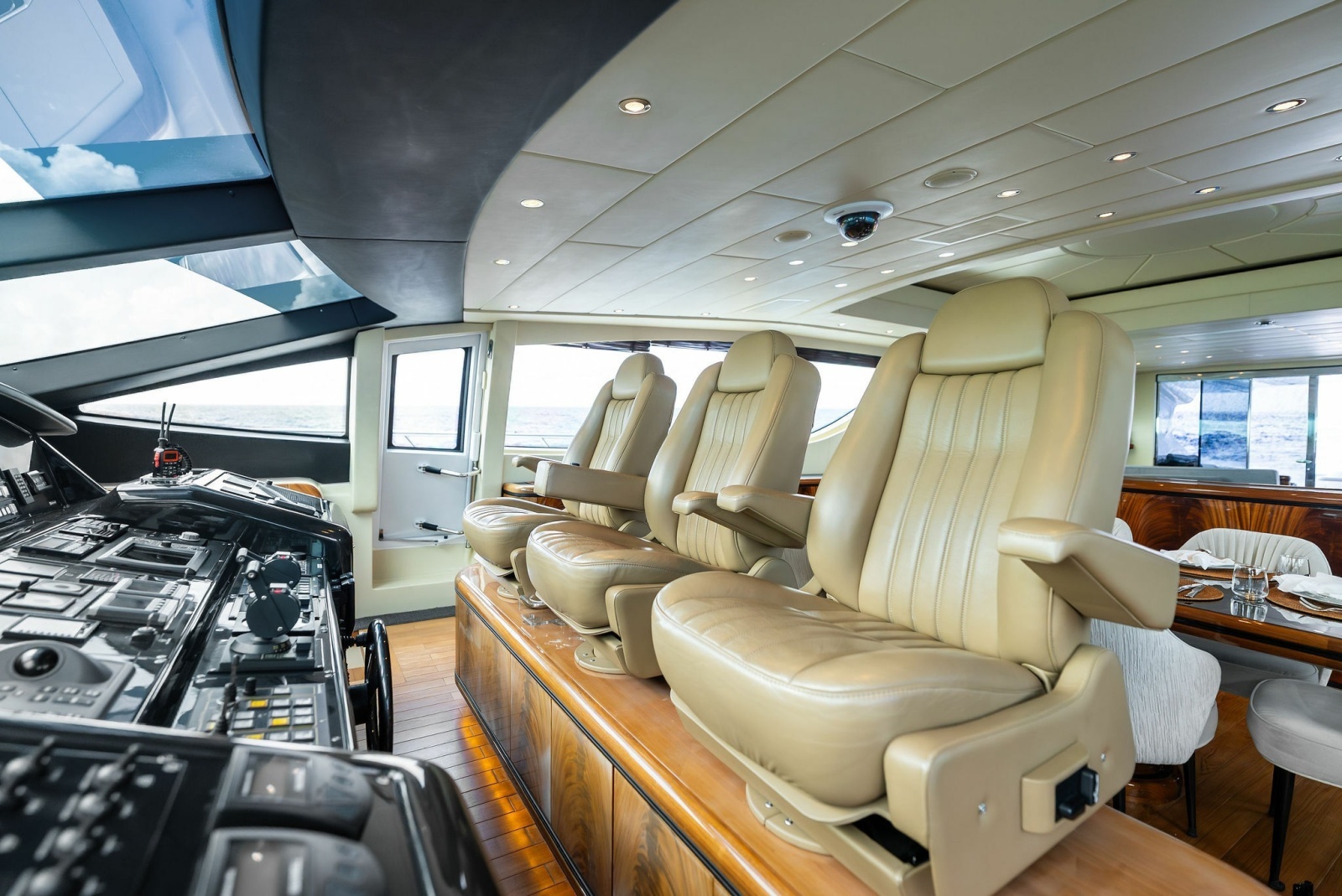 INCOGNITO 130ft Mangusta Yacht For Sale