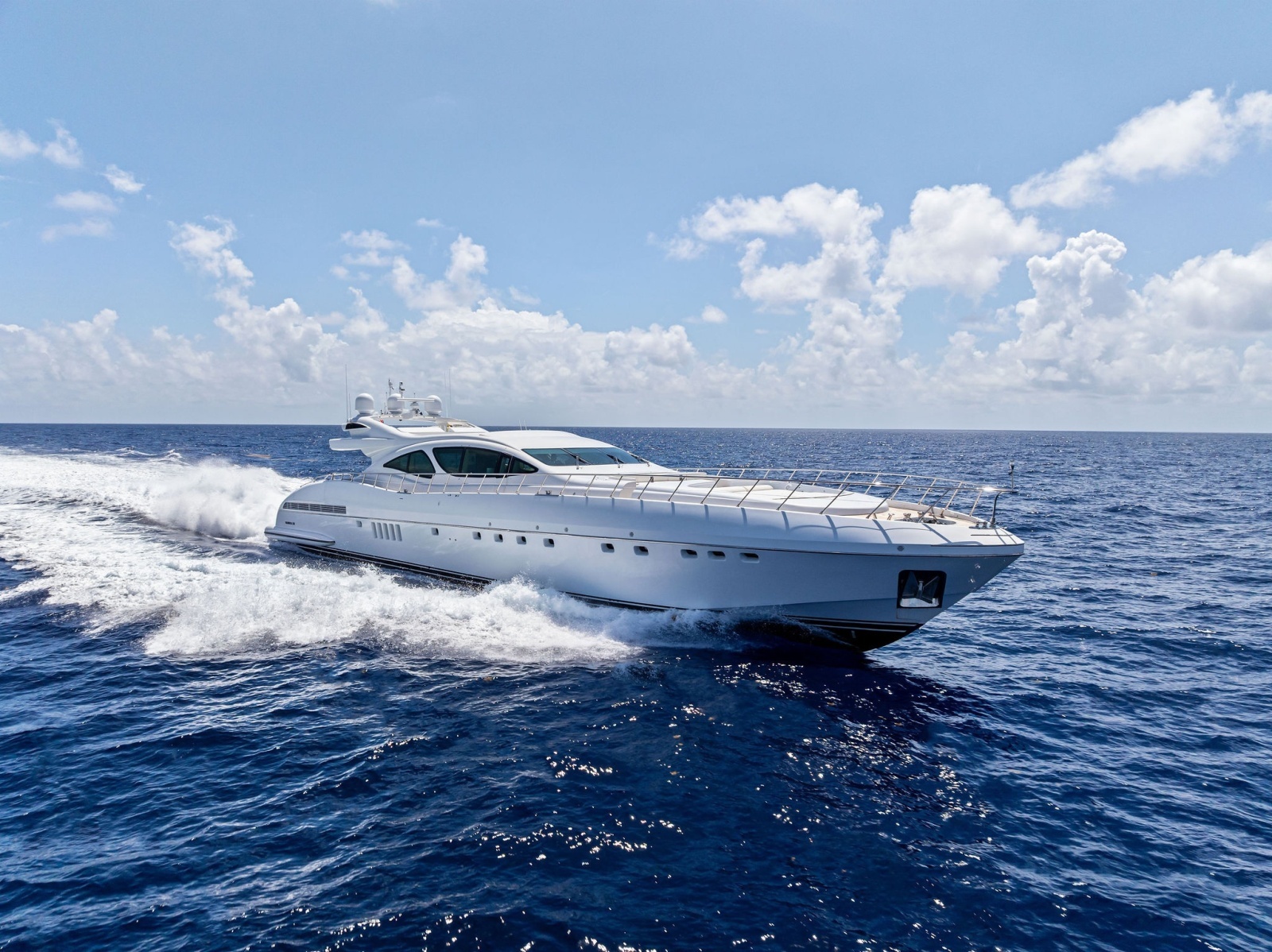 INCOGNITO 130ft Mangusta Yacht For Sale