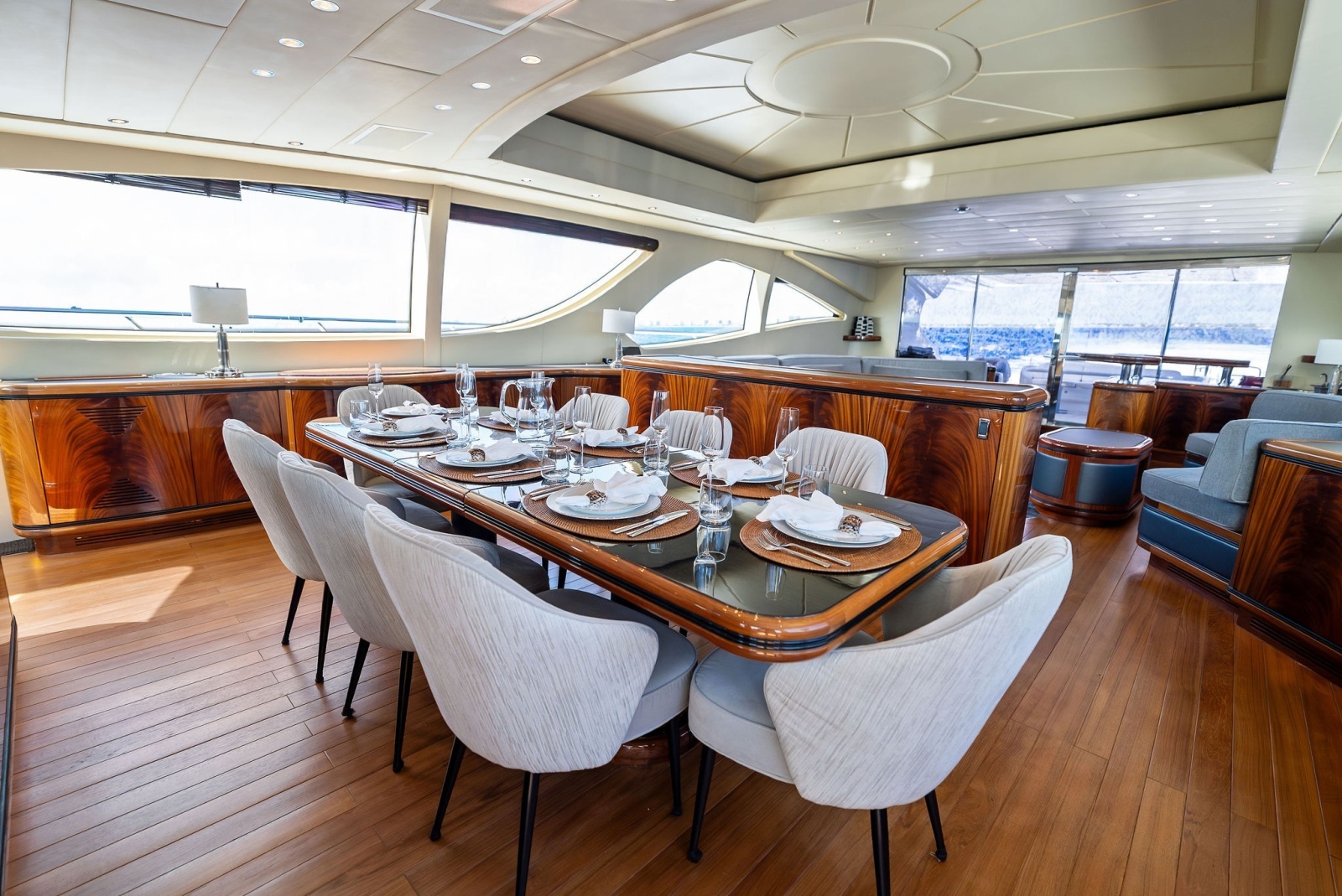 INCOGNITO 130ft Mangusta Yacht For Sale