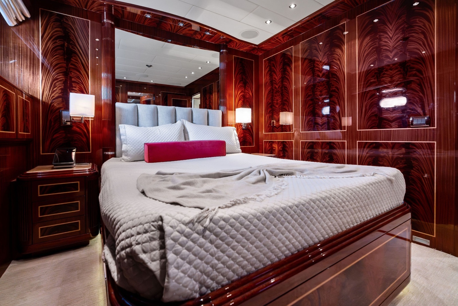 INCOGNITO 130ft Mangusta Yacht For Sale