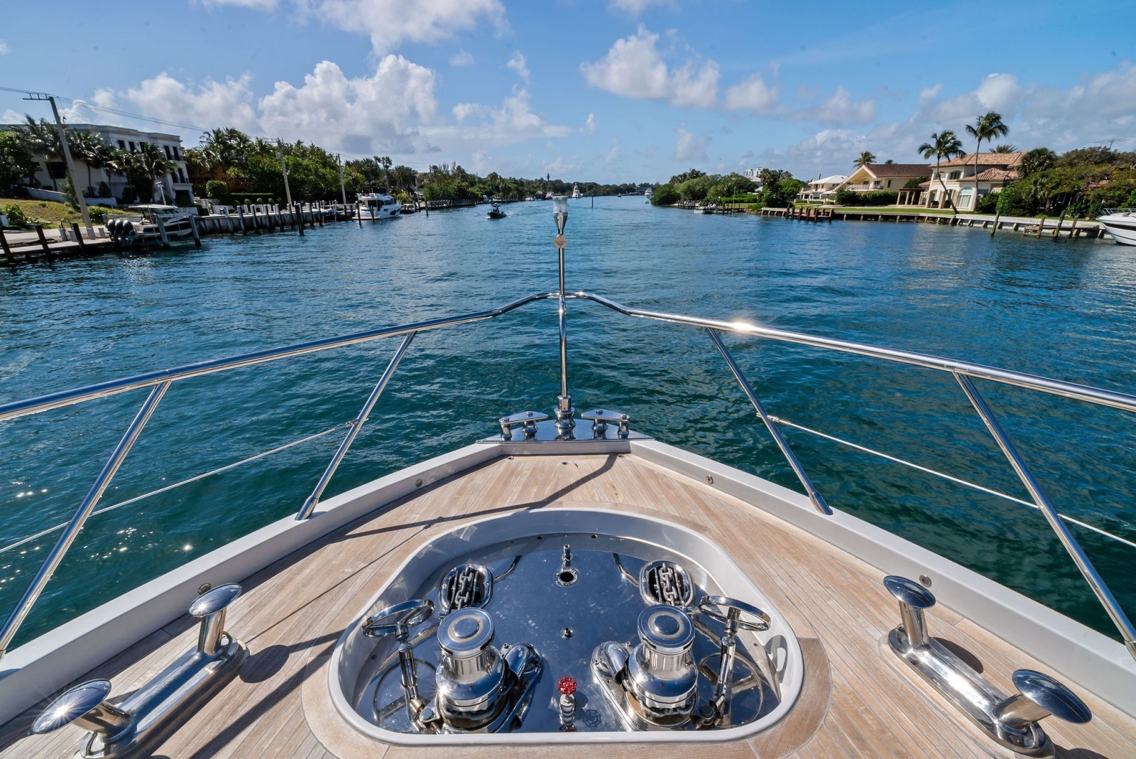 INCOGNITO 130ft Mangusta Yacht For Sale