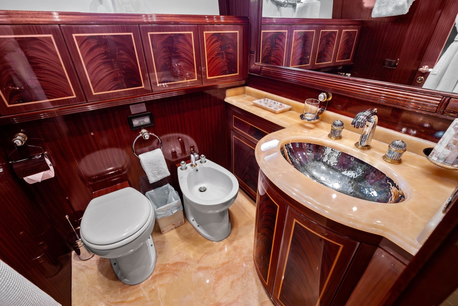 INCOGNITO 130ft Mangusta Yacht For Sale