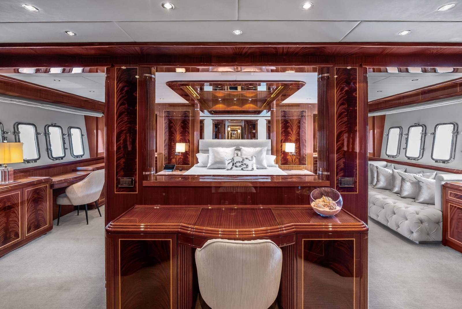 INCOGNITO 130ft Mangusta Yacht For Sale