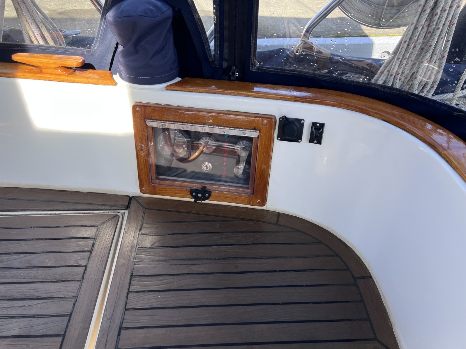 AVALON 38ft Cabo Rico Yacht For Sale