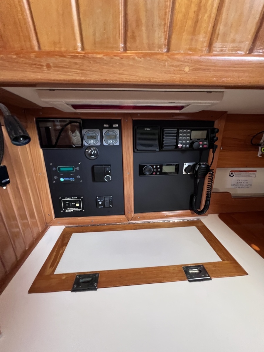 AVALON 38ft Cabo Rico Yacht For Sale