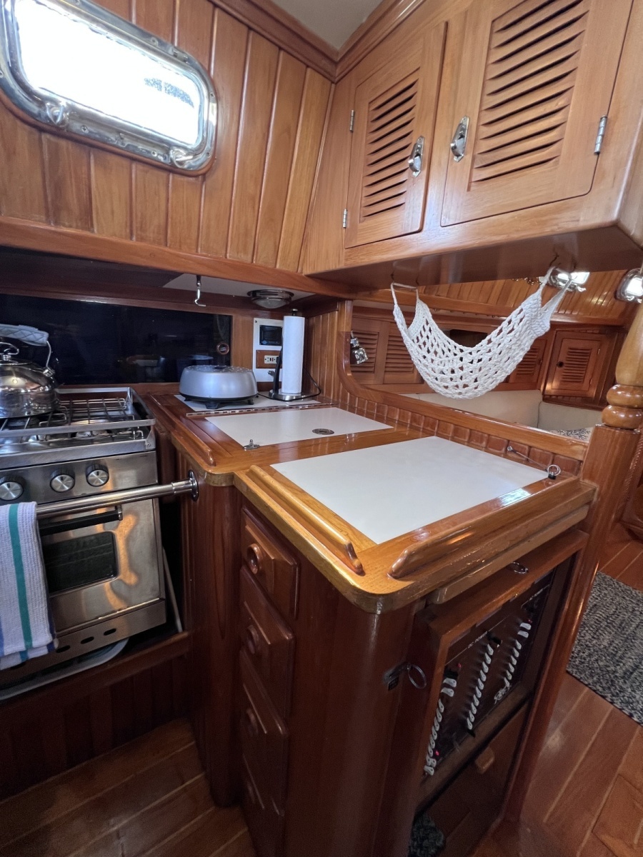 AVALON 38ft Cabo Rico Yacht For Sale