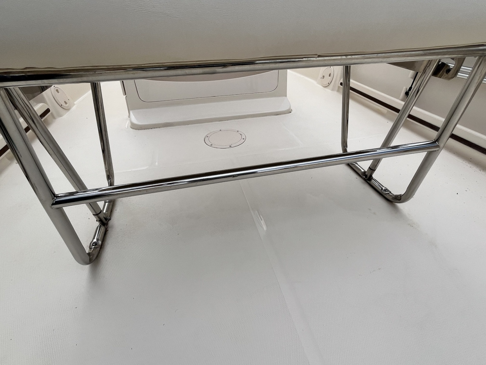 18ft Grady White Yacht For Sale