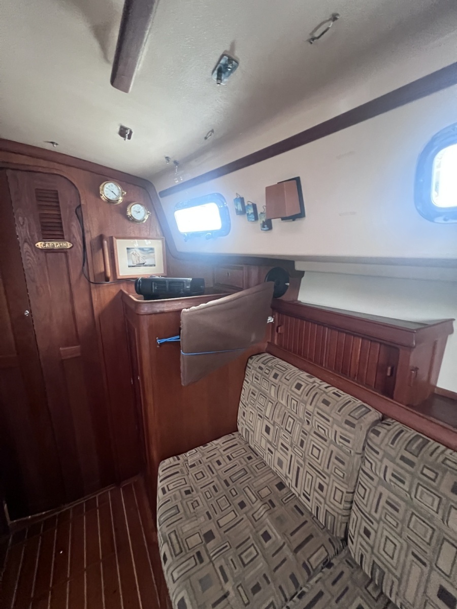 37ft Island Packet Yacht For Sale
