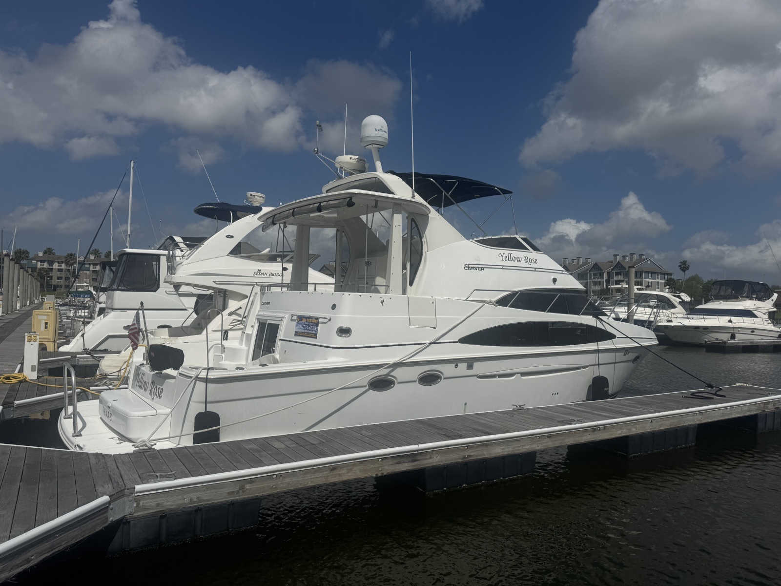 46ft Carver Yacht For Sale