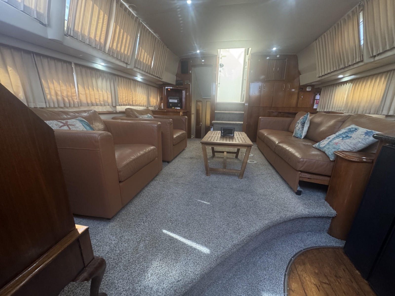 46ft Carver Yacht For Sale