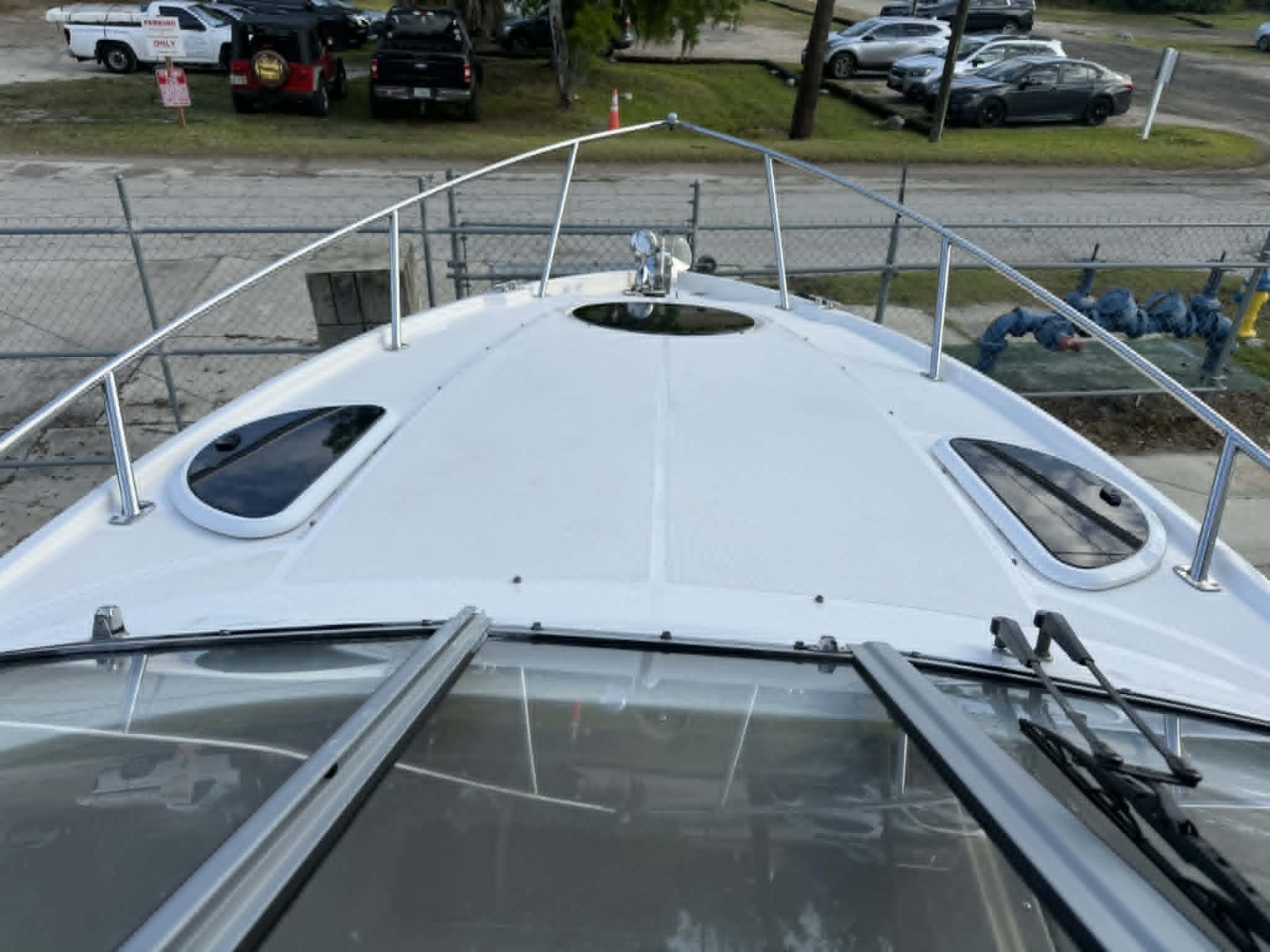 28ft Regal Yacht For Sale