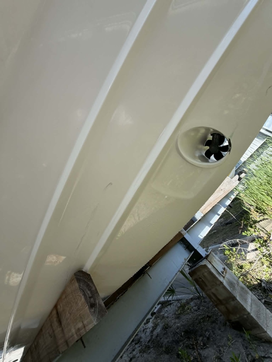 28ft Regal Yacht For Sale