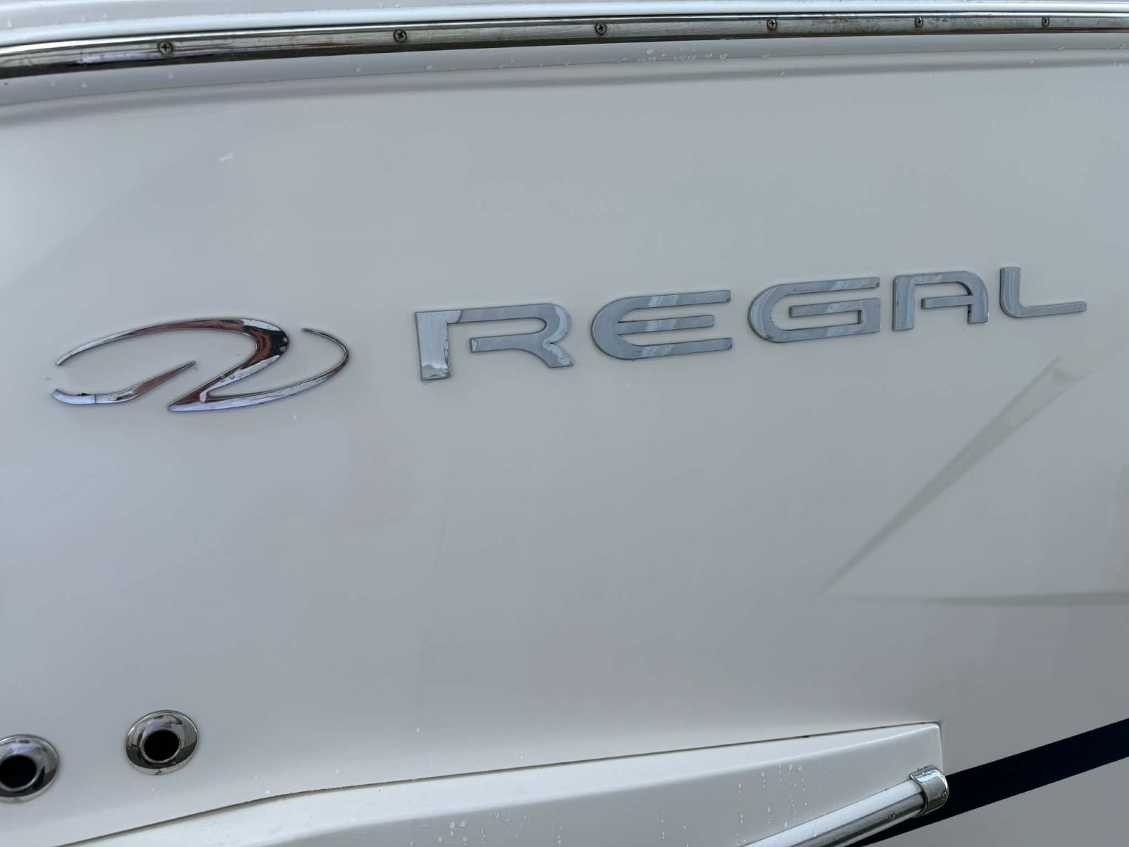 28ft Regal Yacht For Sale