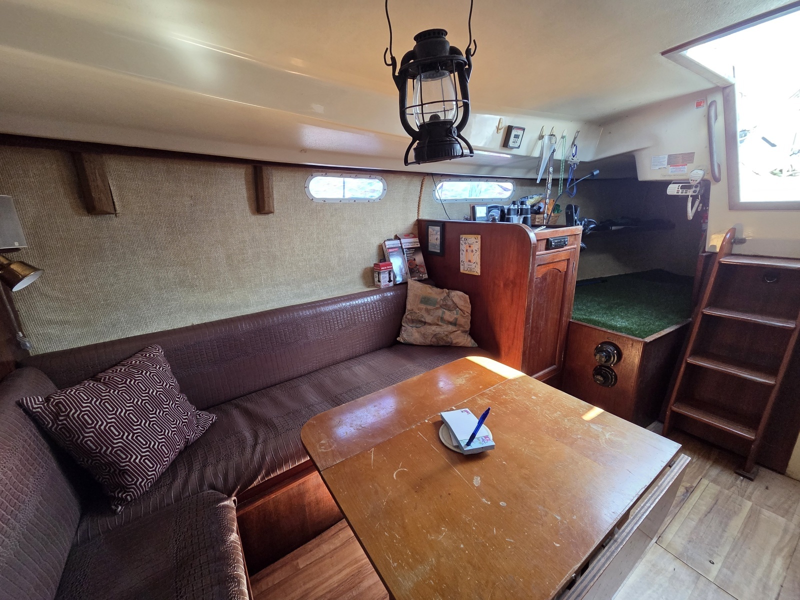 Seminole Wind 33ft Morgan Yacht For Sale