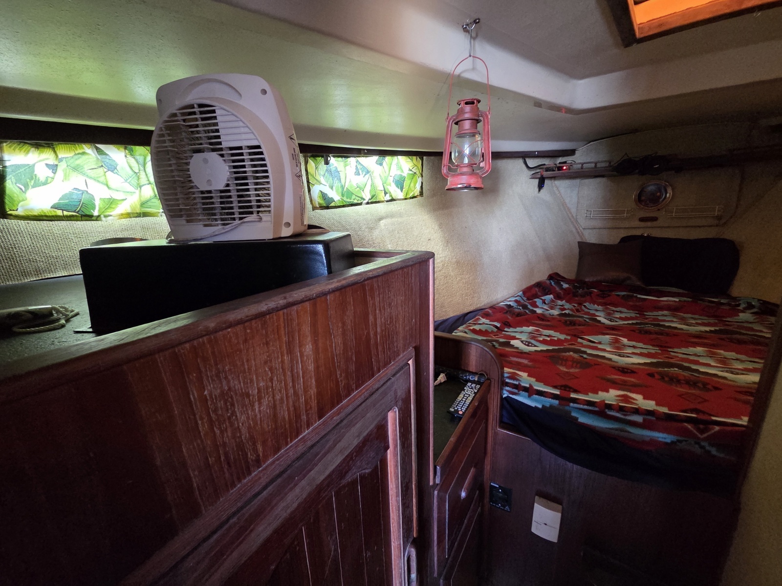 Seminole Wind 33ft Morgan Yacht For Sale