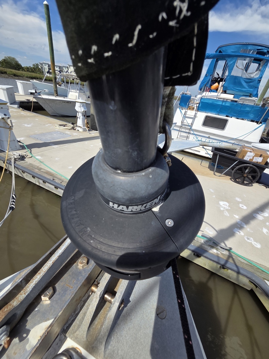 Seminole Wind 33ft Morgan Yacht For Sale