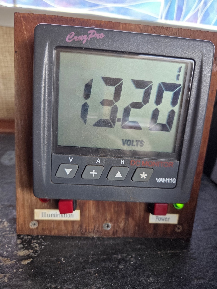 Seminole Wind 33ft Morgan Yacht For Sale