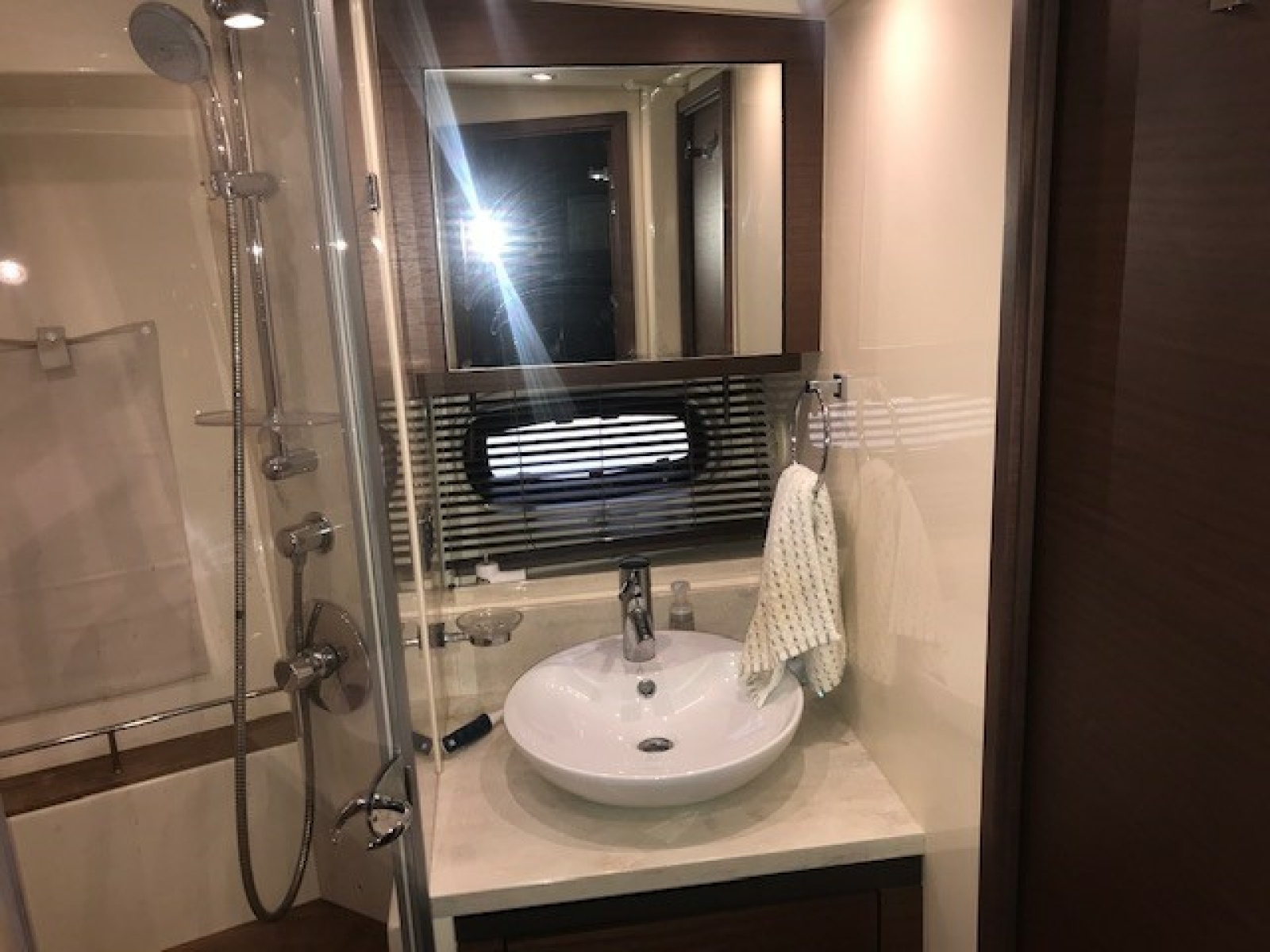 2016 Sea Ray 510 SUNDANCER