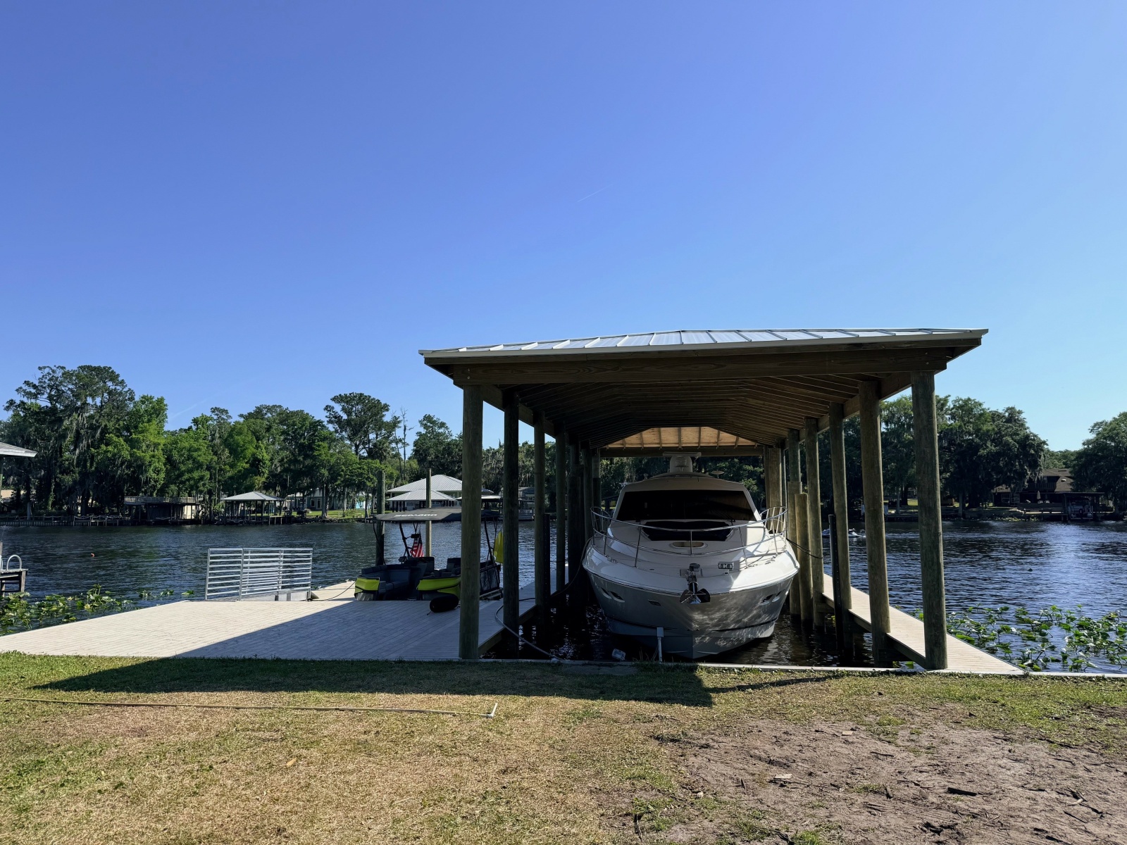 2016 Sea Ray 510 SUNDANCER