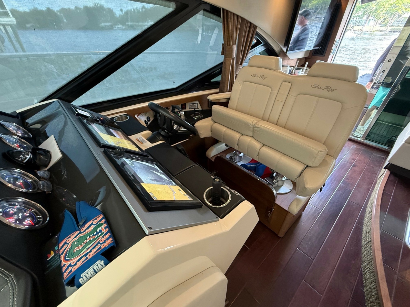 2016 Sea Ray 510 SUNDANCER