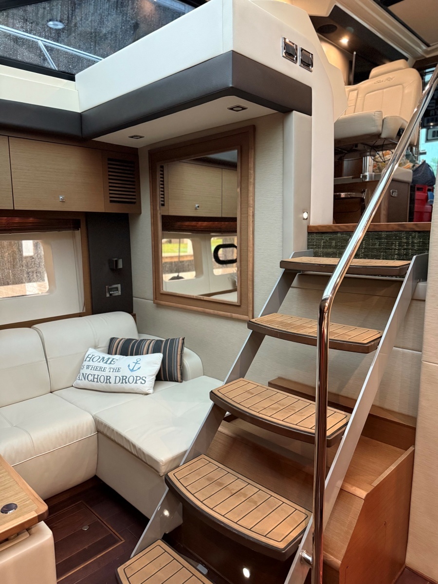 2016 Sea Ray 510 SUNDANCER