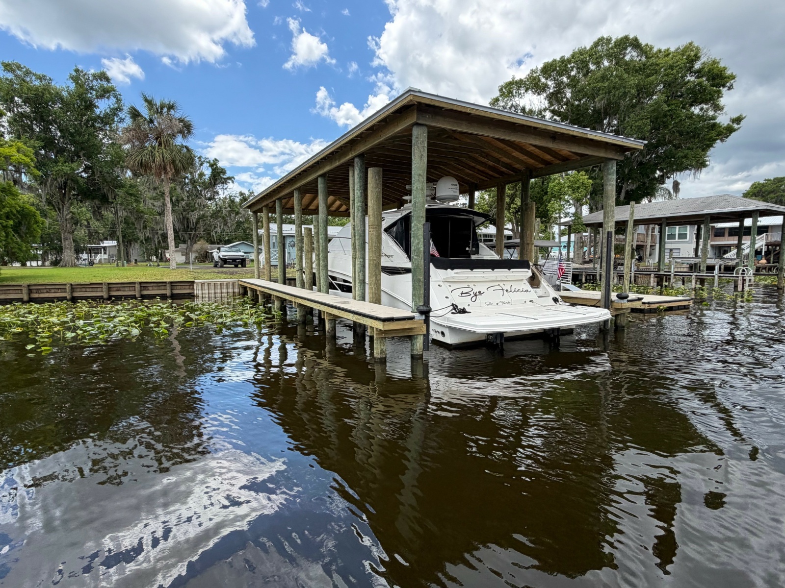 2016 Sea Ray 510 SUNDANCER