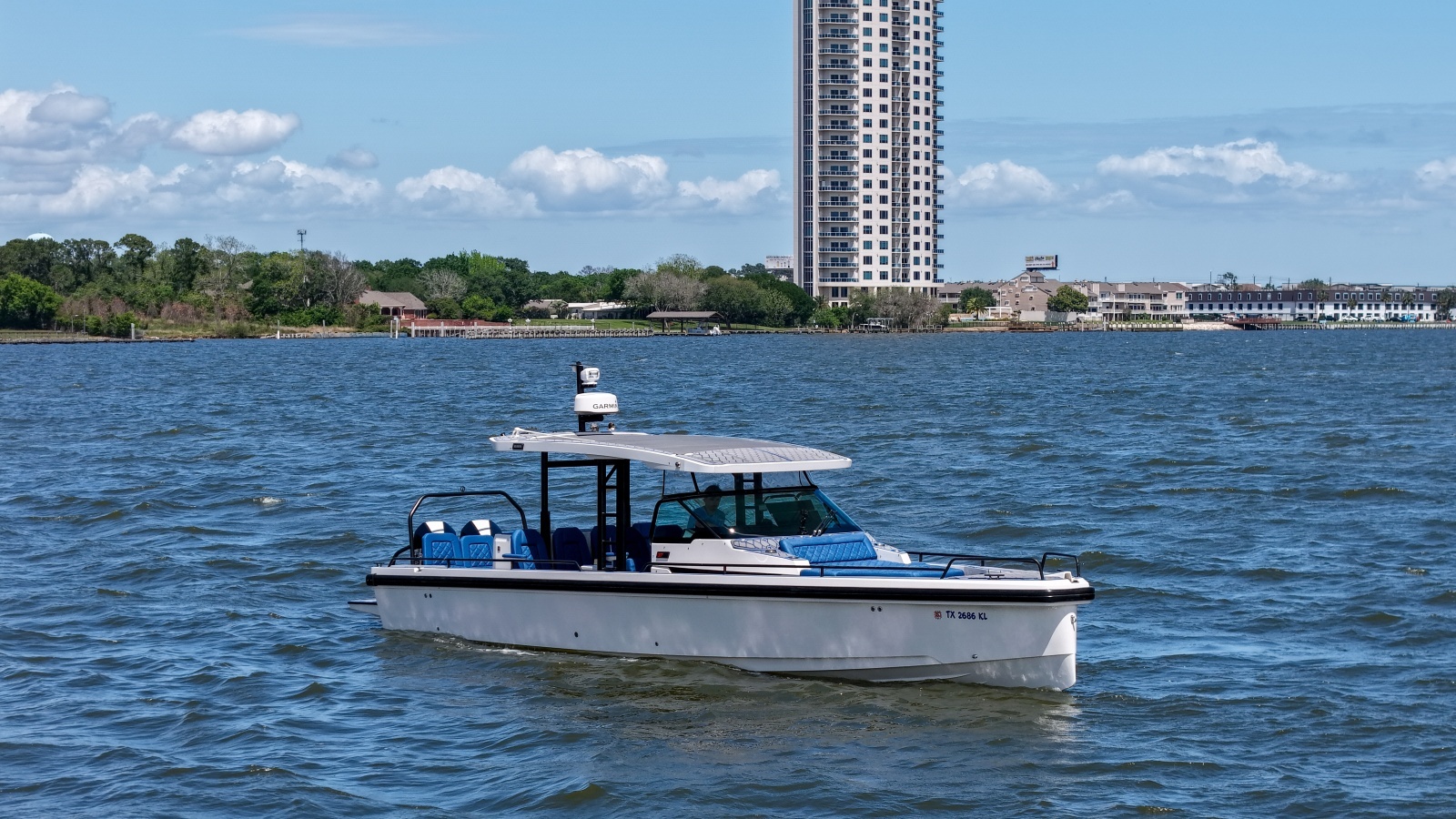 2019 Axopar 37 Sun Top