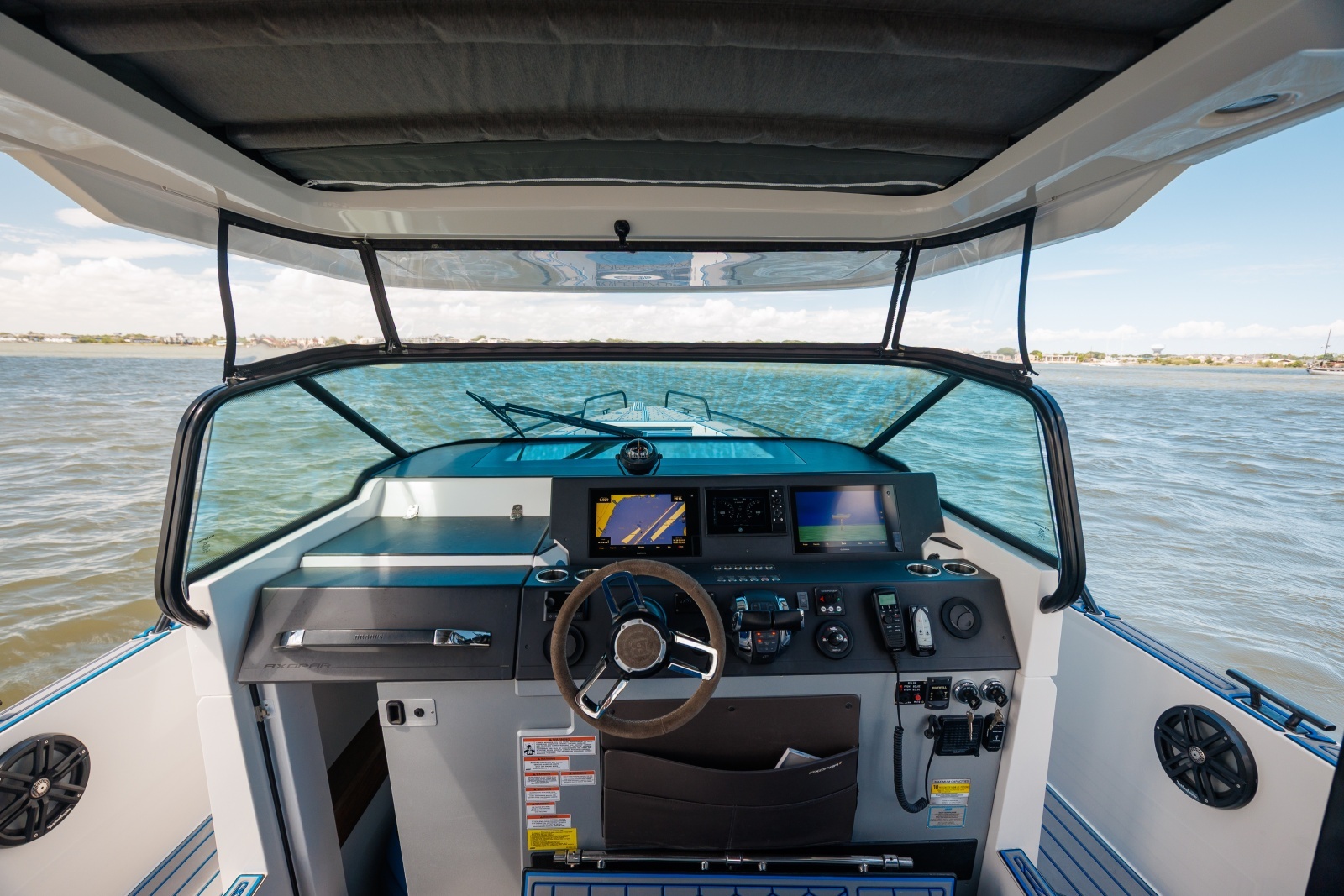 2019 Axopar 37 Sun Top