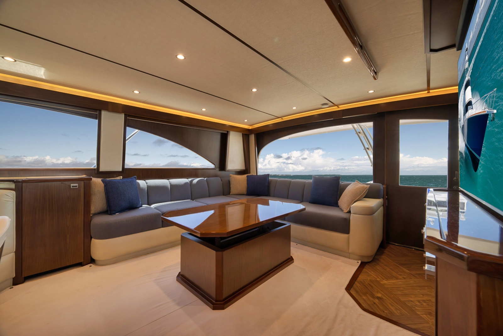 76' 2015 Viking Enclosed Bridge