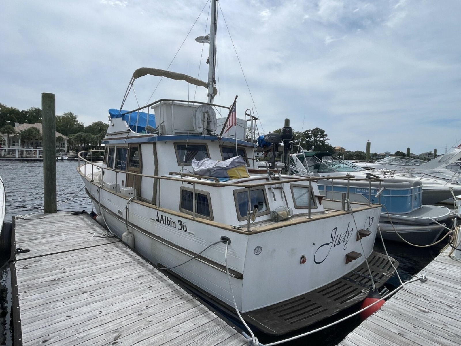 Judy V 36ft Albin Yacht For Sale