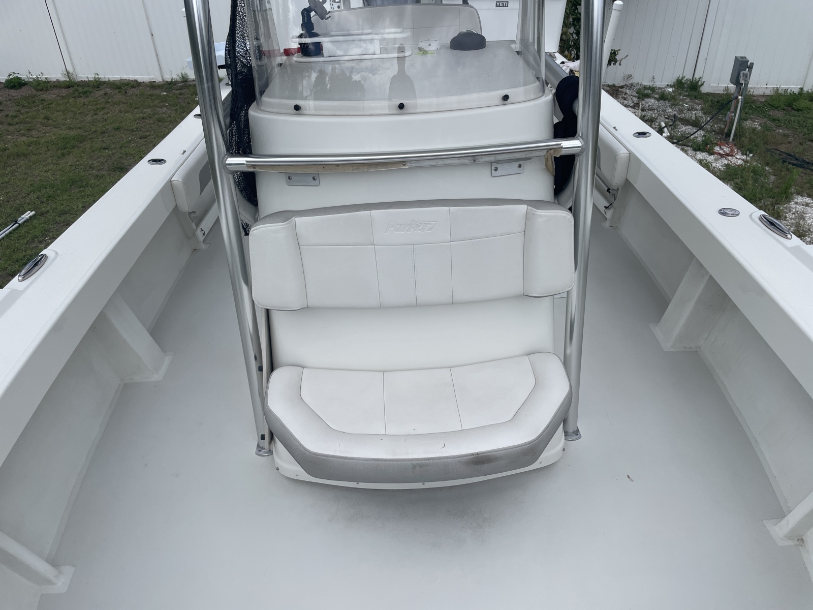 25' 2022 Parker 25SE