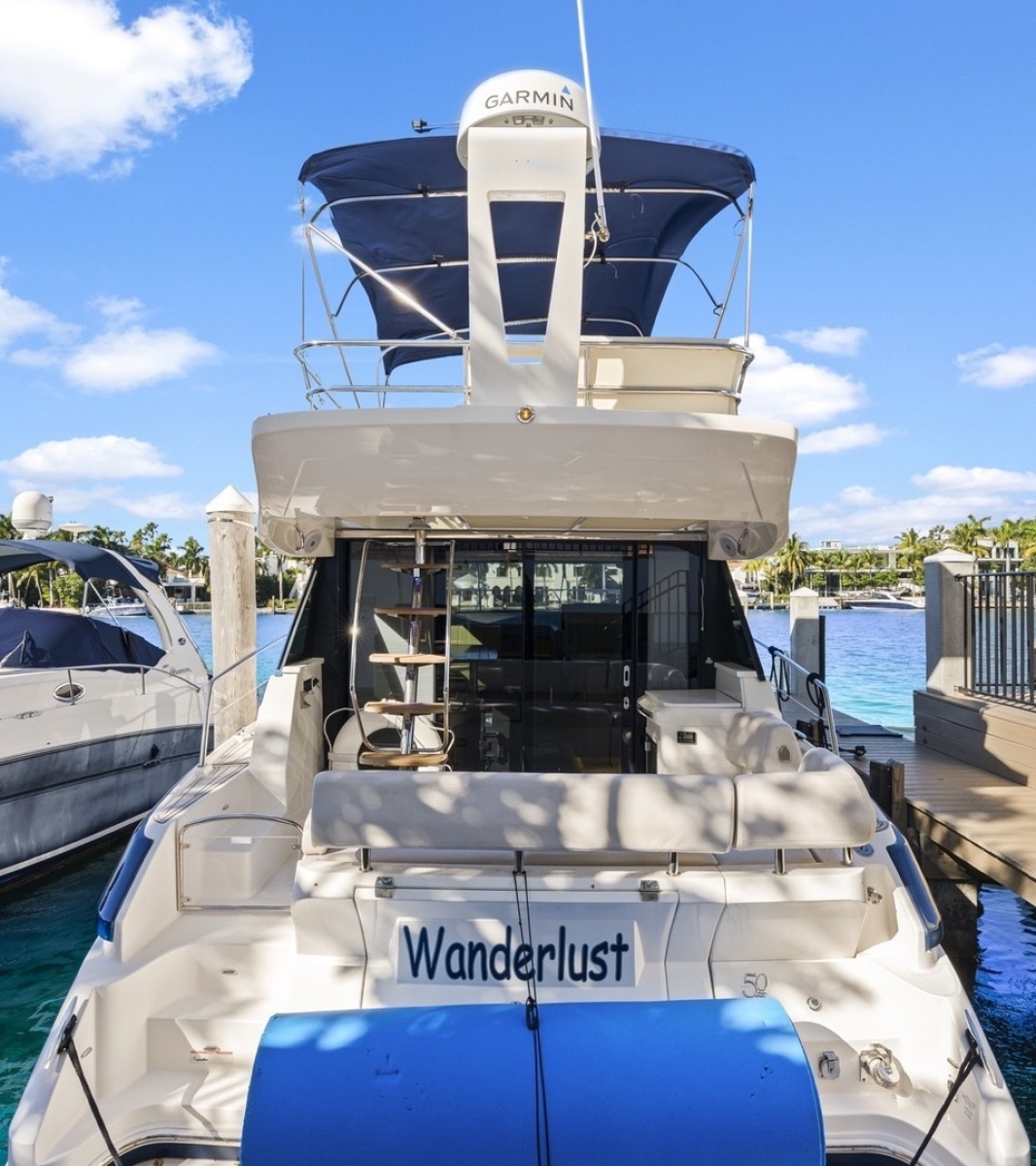 42' 2020 Regal 42 Fly