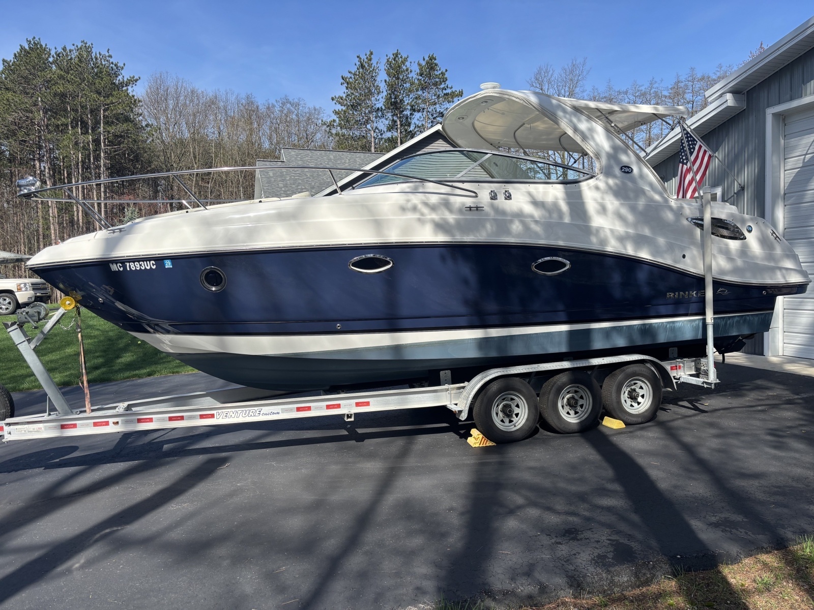29ft Rinker Yacht For Sale