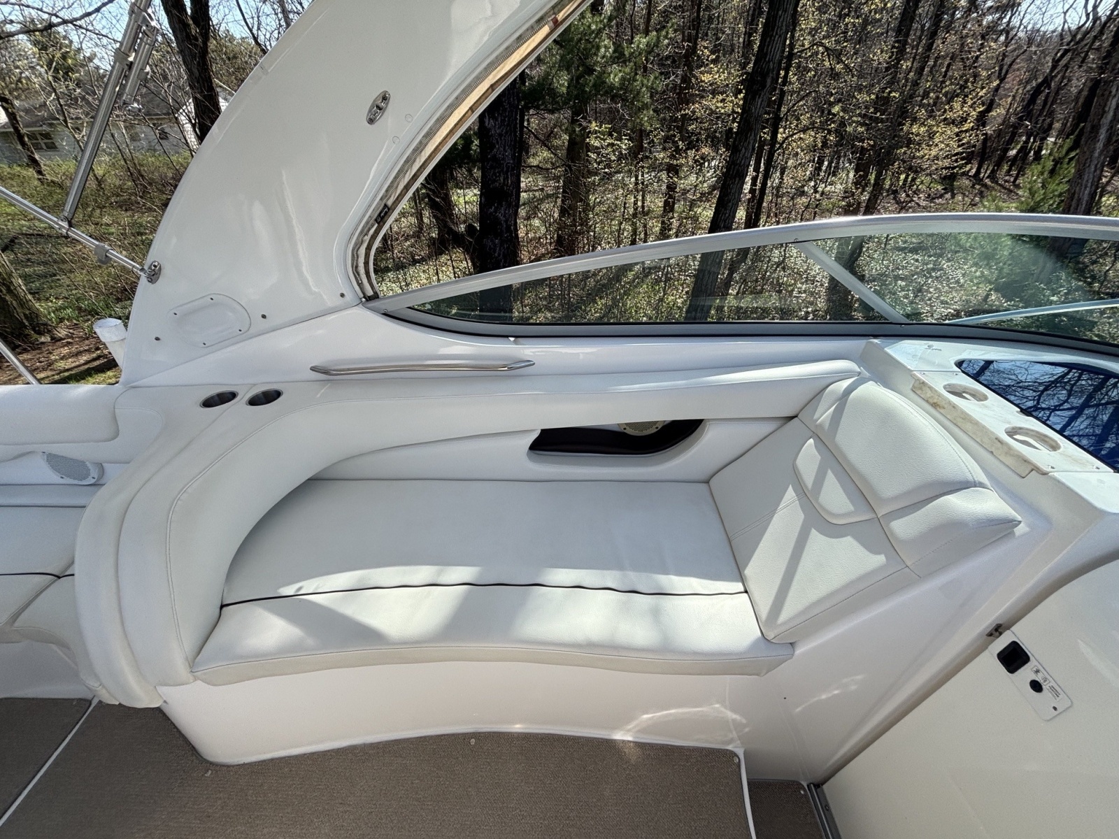 29ft Rinker Yacht For Sale