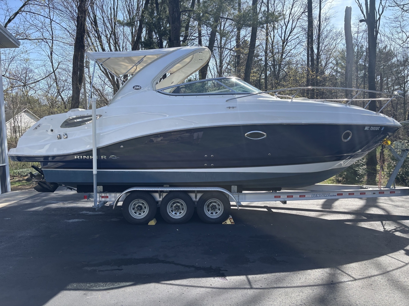 29ft Rinker Yacht For Sale