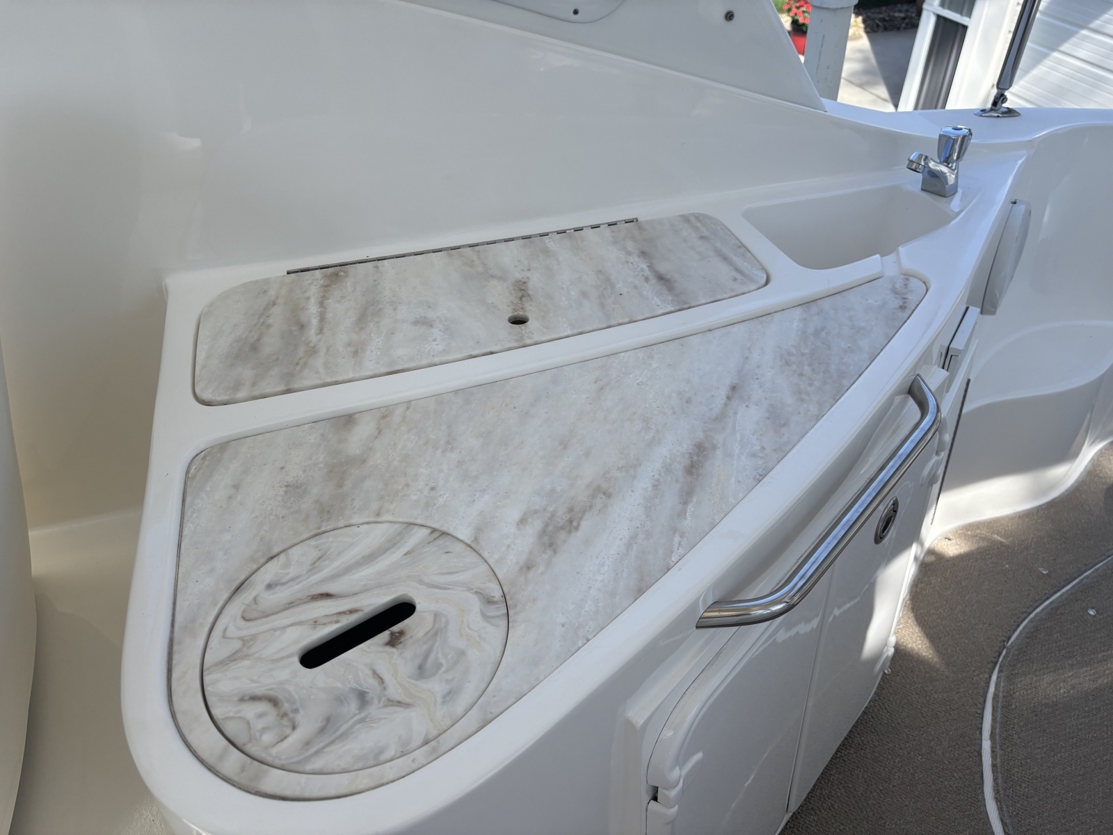 29ft Rinker Yacht For Sale