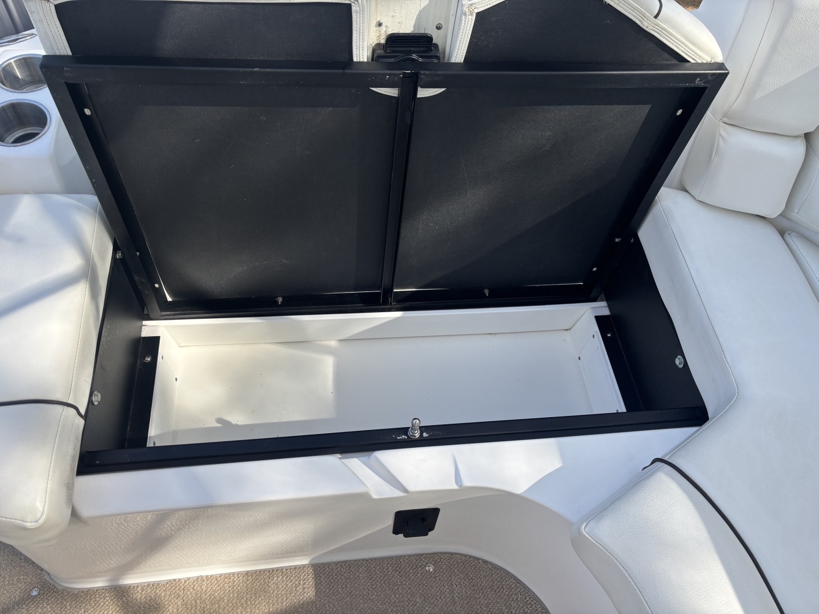 2014 Rinker 290 EC