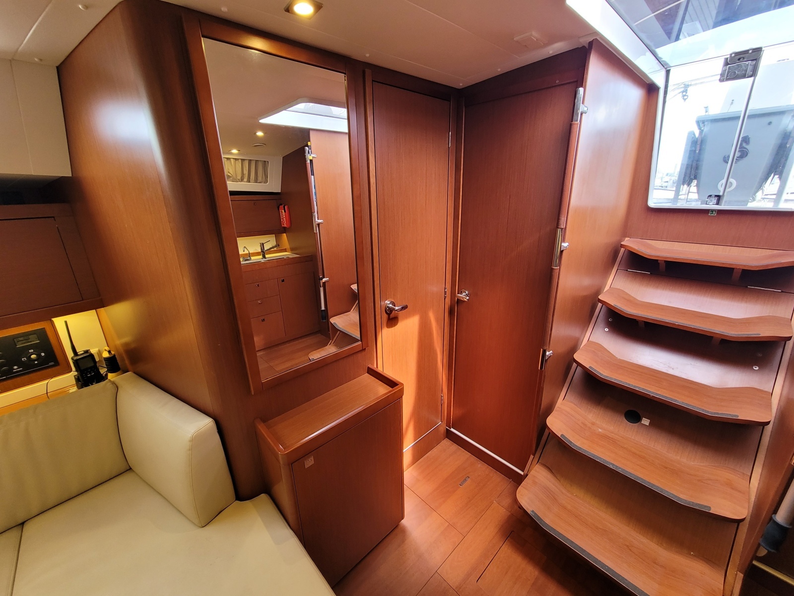 2015 Beneteau Oceanis 45