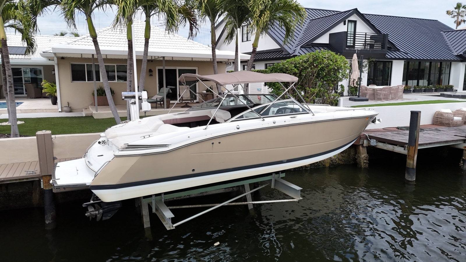 29ft Cobalt Yacht For Sale